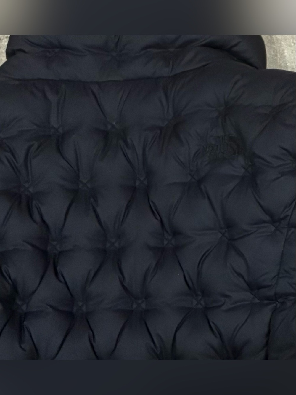 (2) Womens NORTH FACE 550 Down Quilted Coats, sz Medium - Picture 3 of 9